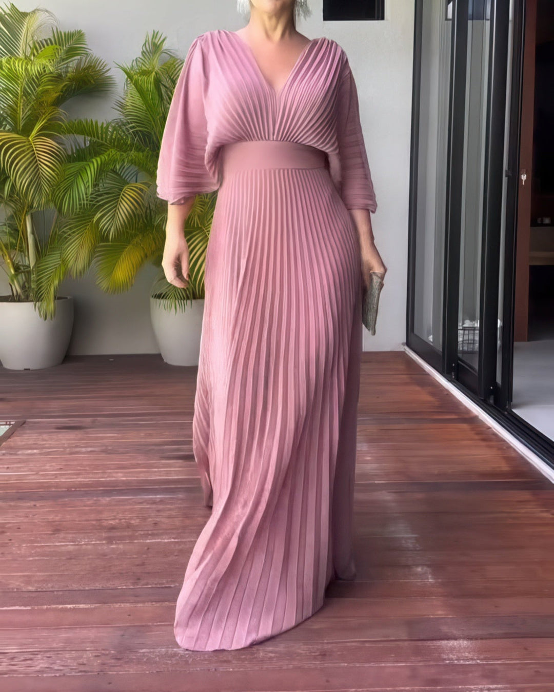 Athena™ - Elegantes Plissee-Maxikleid mit V-Ausschnitt