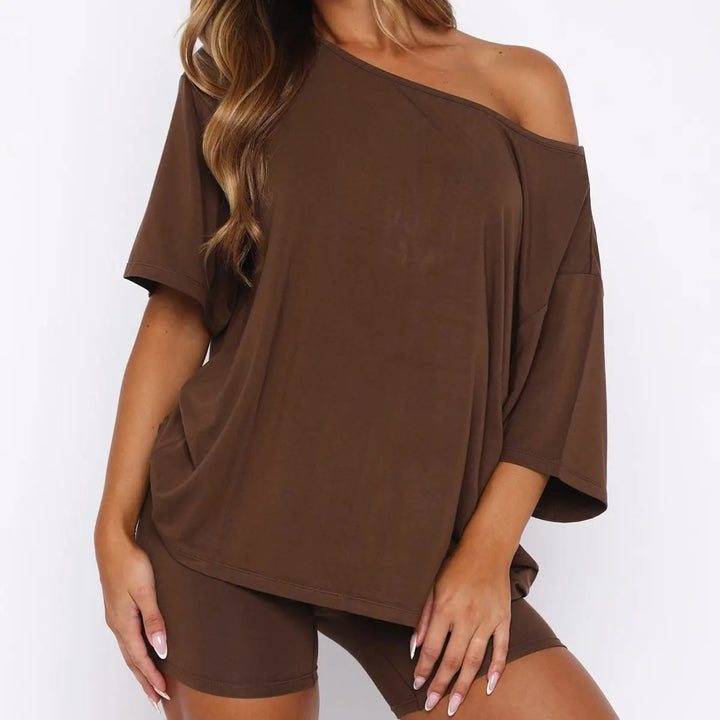 Loungewear-Set – Off-Shoulder Top &amp; Shorts - Brown