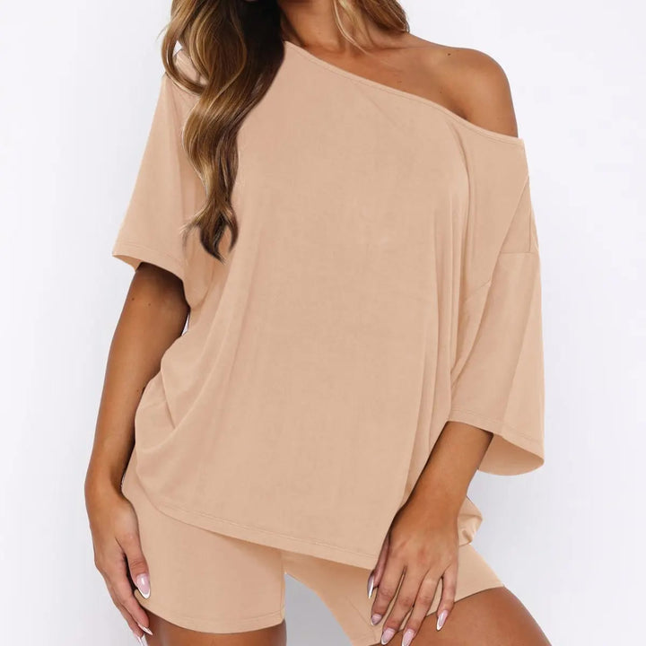 Loungewear-Set – Off-Shoulder Top &amp; Shorts - Apricot
